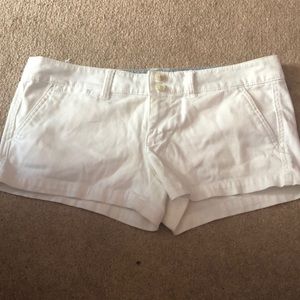 American eagle white shorts